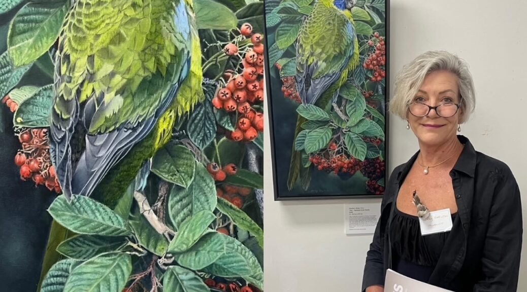 Oil painting of a Tasmanian Green Rosella by Nicky Shelton, Australian bird artist. Finalist Holmes Art Prize 2025